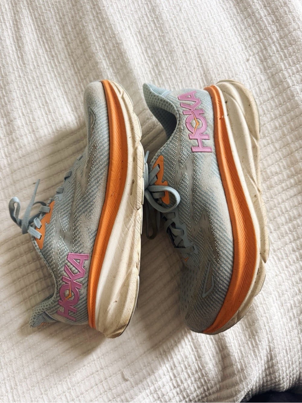 Hoka Clifton 9 Blue Orange, Size 8.5